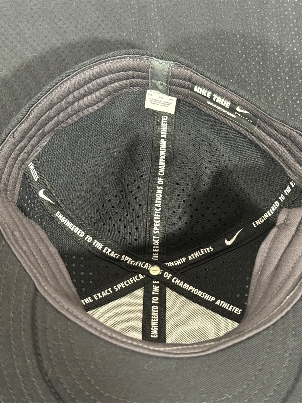 Nike True Vapor Fitted Dri-Fit Black Embroidered Cap with Grey "BSBL" Logo M/L - Picture 10 of 12